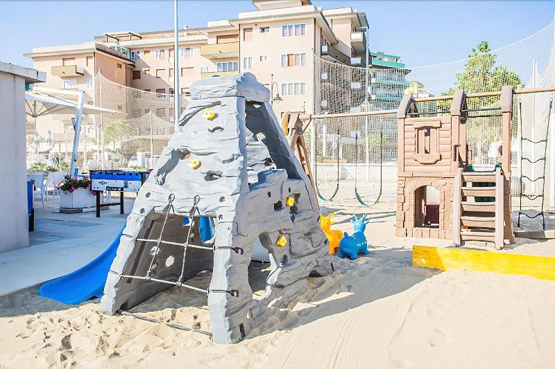 Kristalex Pet Family Hotel - Plaj