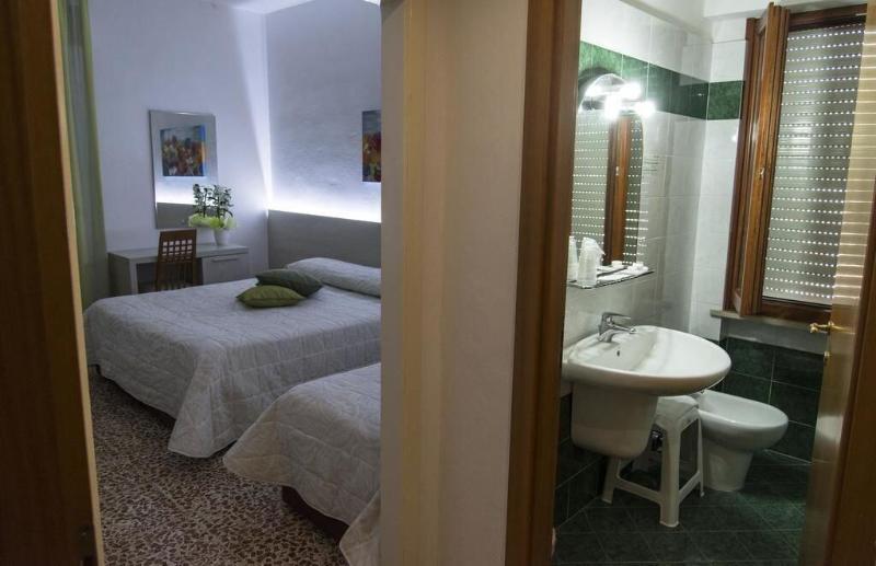Hotel La Rosa Del Tirreno - Oda