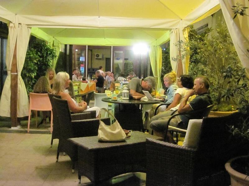 Hotel Il Ponte - Teras
