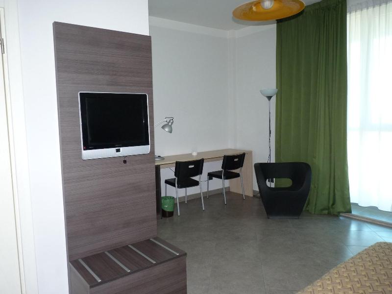 Hotel Lux Modena - Oda
