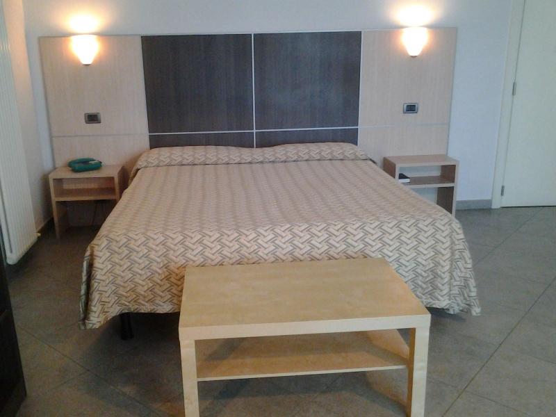 Hotel Lux Modena - Oda