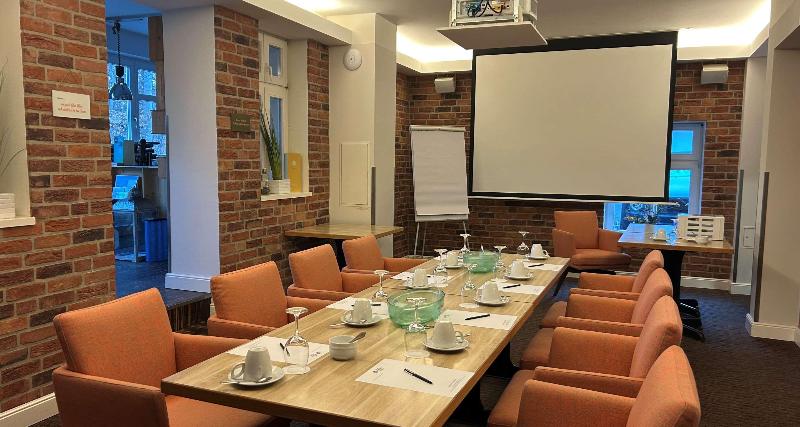 BEST WESTERN PLUS Ostseehotel Waldschloesschen - Toplantı