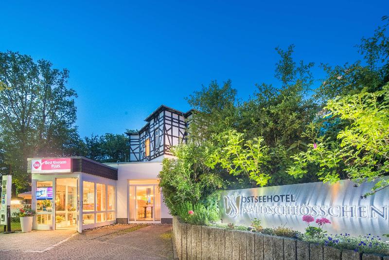 BEST WESTERN PLUS Ostseehotel Waldschloesschen - Genel