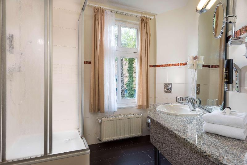 BEST WESTERN PLUS Ostseehotel Waldschloesschen - Oda