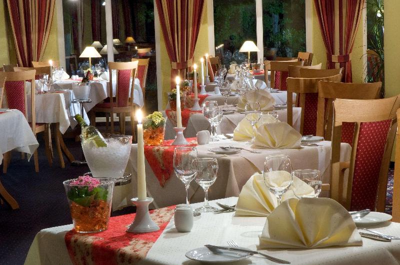 BEST WESTERN PLUS Ostseehotel Waldschloesschen - Restoran