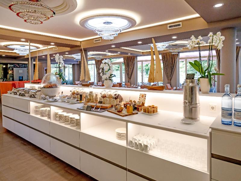 BEST WESTERN PLUS Ostseehotel Waldschloesschen - Restoran