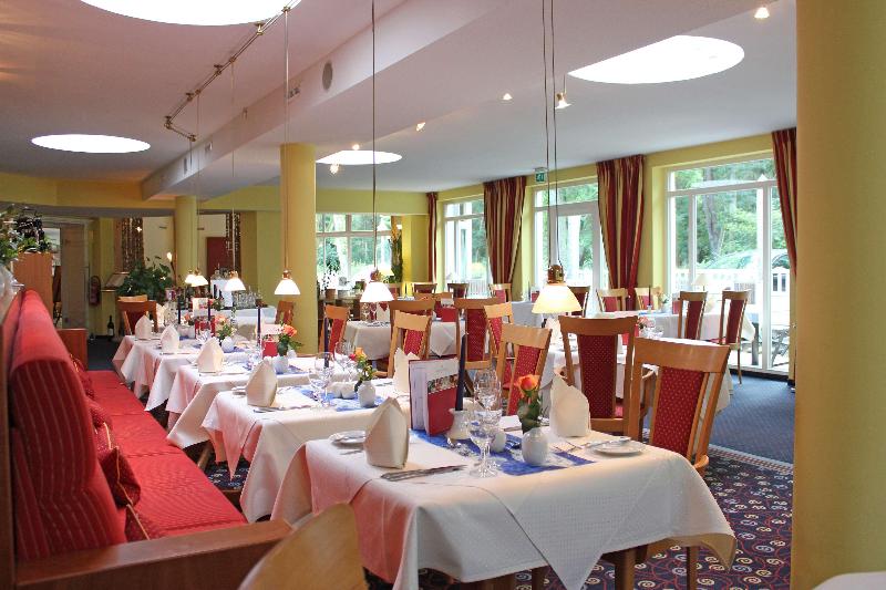BEST WESTERN PLUS Ostseehotel Waldschloesschen - Restoran