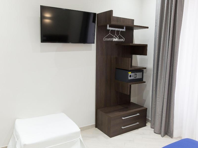 Venustas Roma Hotel - Oda