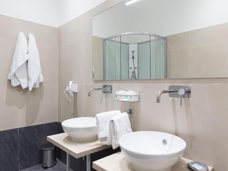 Venustas Roma Hotel - Oda