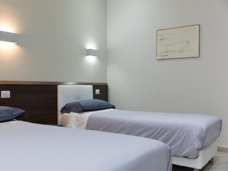 Venustas Roma Hotel - Oda