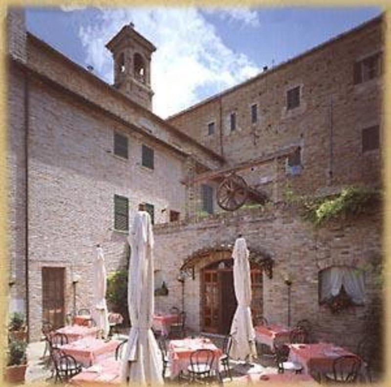 Hotel I Tigli Corinaldo Albergo Diffuso - Restoran