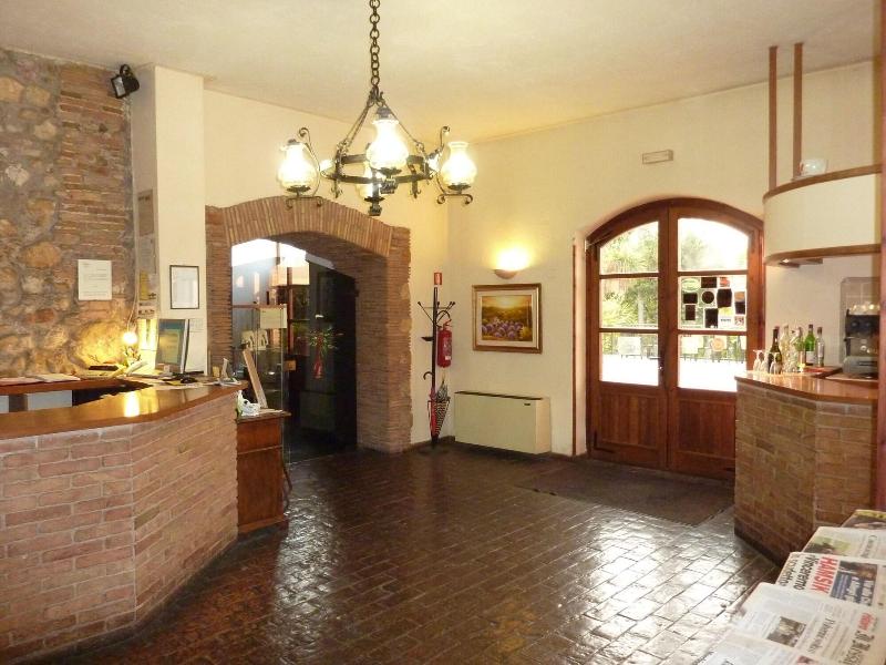 Hotel La Rocca - Lobi