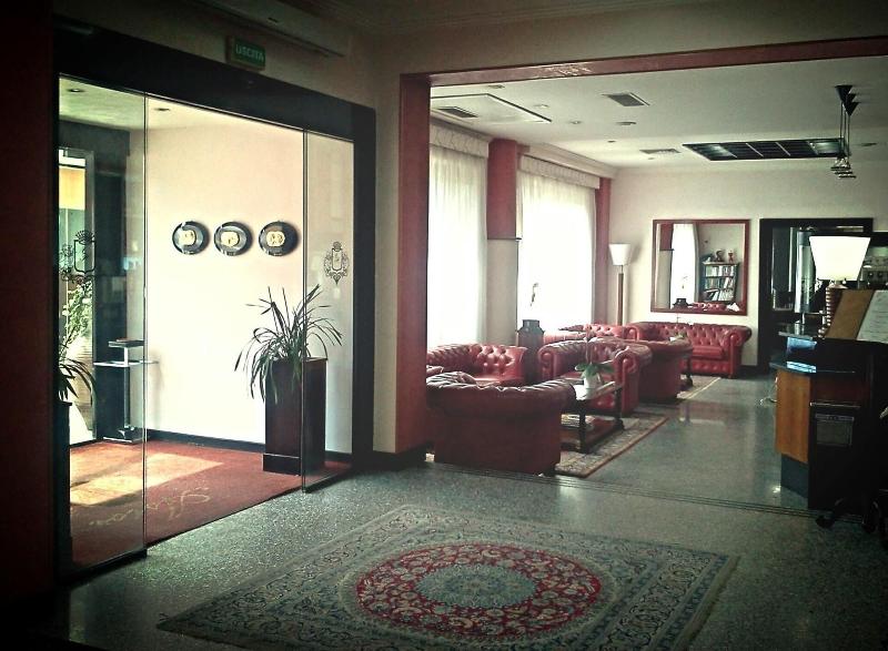 Astor Hotel - Lobi