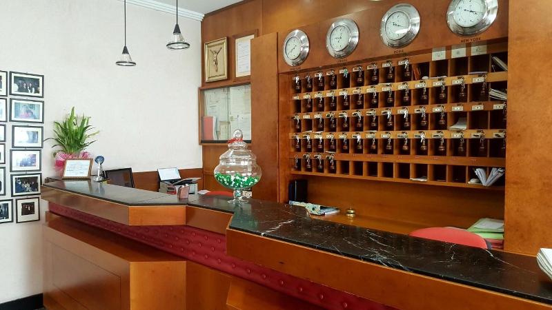 Astor Hotel - Lobi