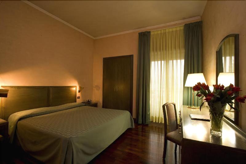 Astor Hotel - Oda