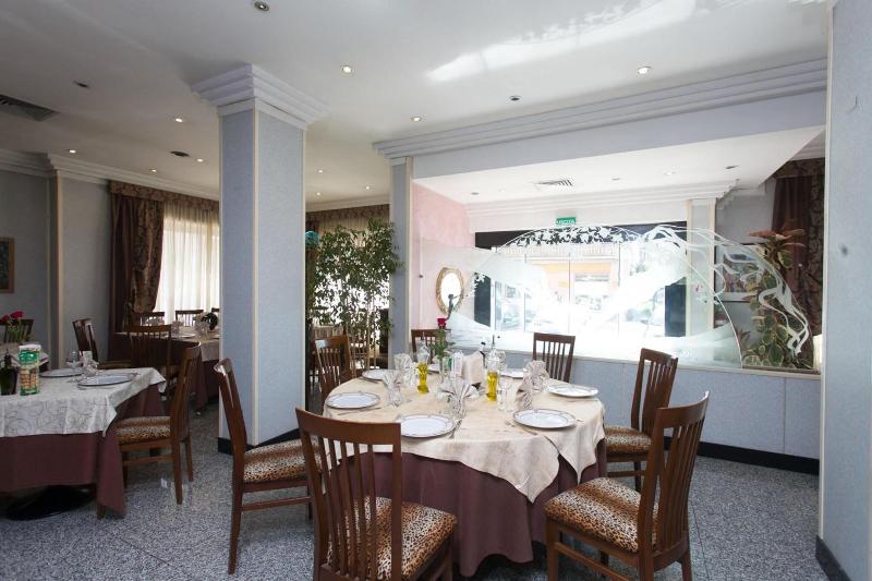 Astor Hotel - Restoran