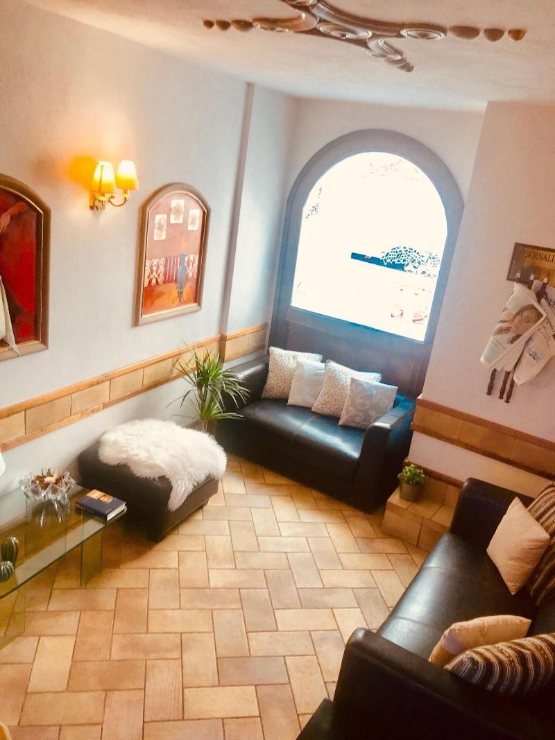 Hotel Garibaldi - Lobi