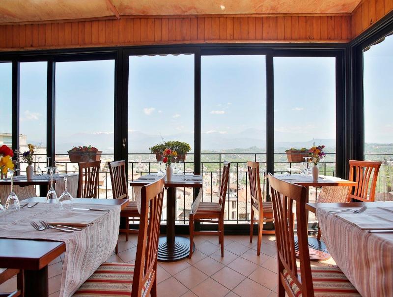 Hotel Garibaldi - Restoran