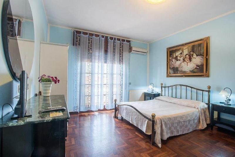 Tanit Hotel Ristorante Museo - Oda