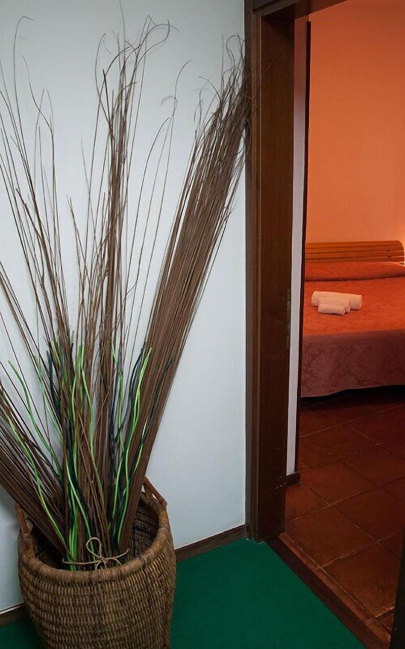 Hotel Garibaldi - Lobi