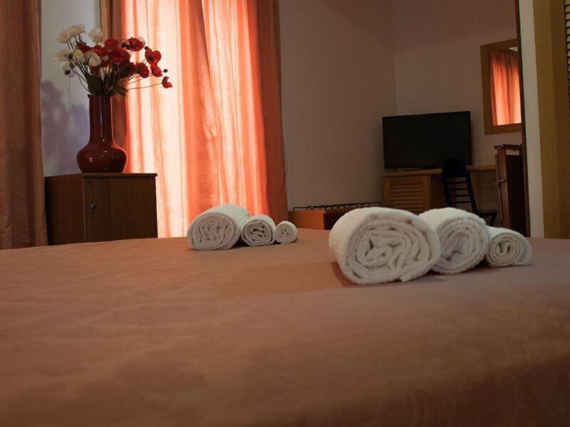 Hotel Garibaldi - Oda