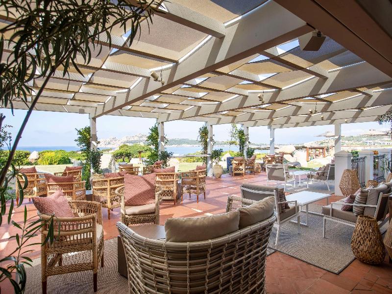 Mangia's Santa Teresa Sardinia, Curio Collection - Bar