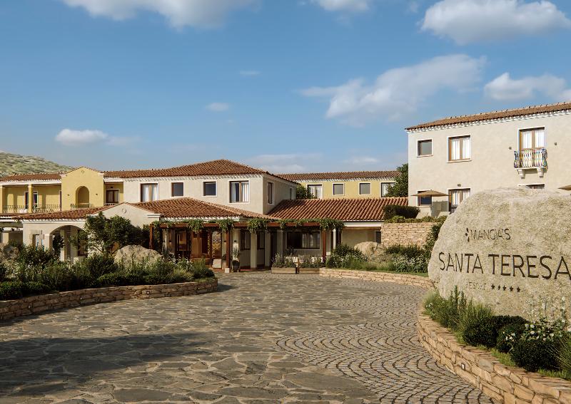 Mangia's Santa Teresa Sardinia, Curio Collection - Lobi