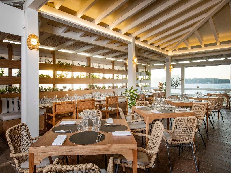 Mangia's Santa Teresa Sardinia, Curio Collection - Restoran