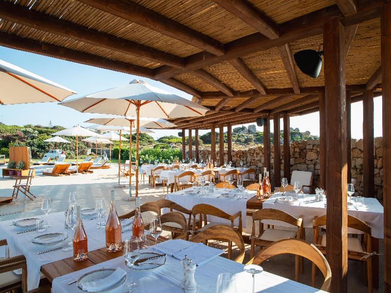 Mangia's Santa Teresa Sardinia, Curio Collection - Restoran