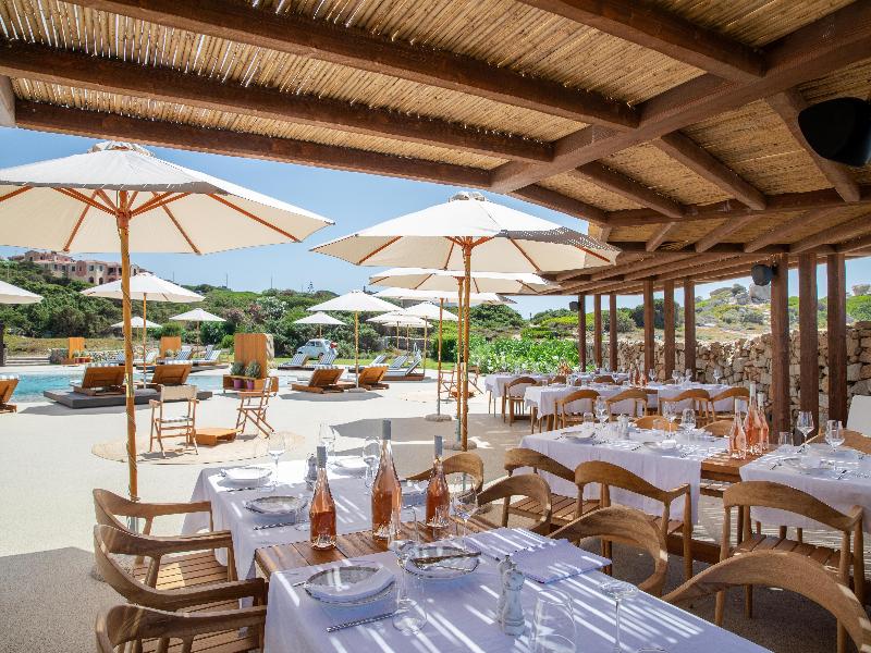 Mangia's Santa Teresa Sardinia, Curio Collection - Restoran