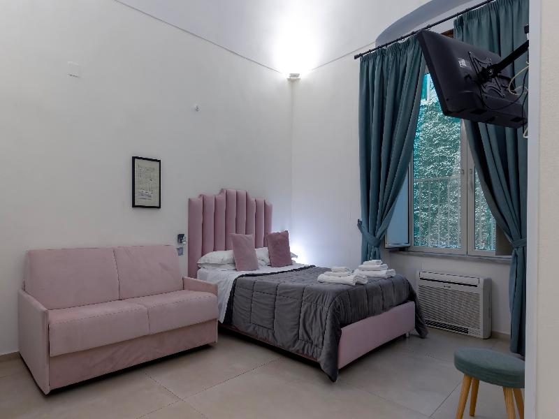 Hotel Il Tesoro Smart Suite & Spa - Oda