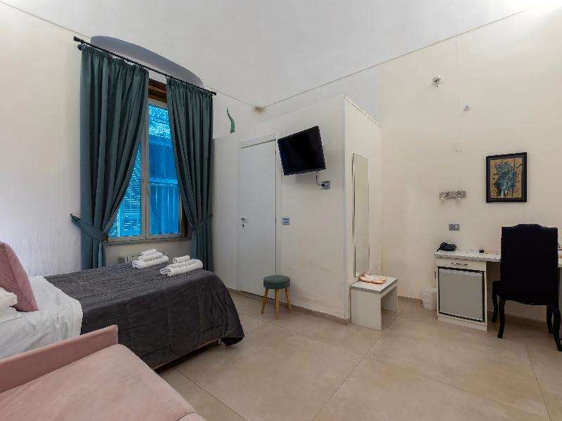 Hotel Il Tesoro Smart Suite & Spa - Oda
