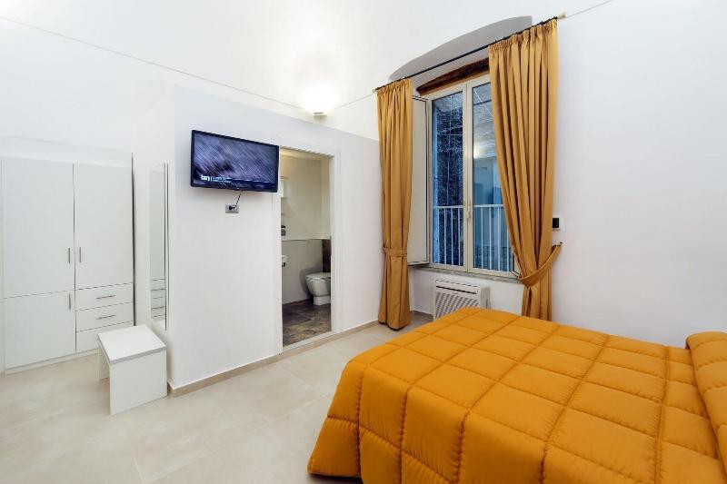 Hotel Il Tesoro Smart Suite & Spa - Oda