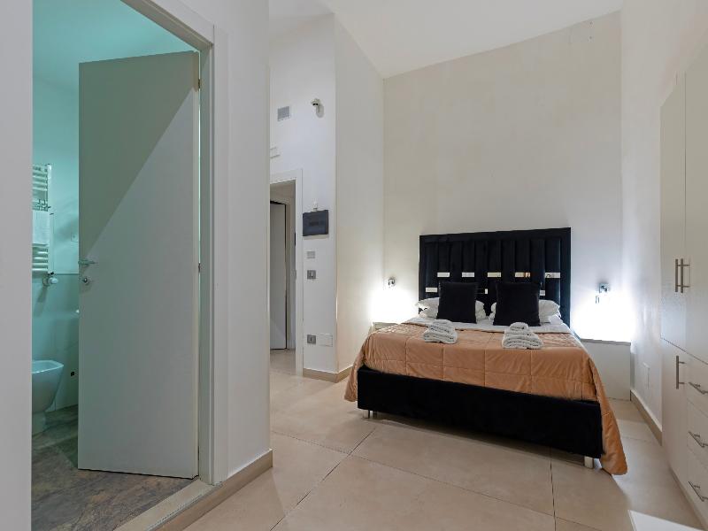 Hotel Il Tesoro Smart Suite & Spa - Oda