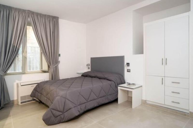 Hotel Il Tesoro Smart Suite & Spa - Oda