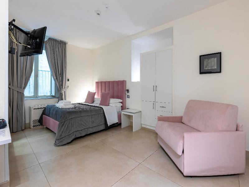 Hotel Il Tesoro Smart Suite & Spa - Oda