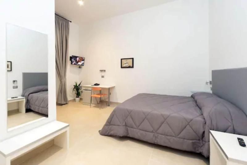 Hotel Il Tesoro Smart Suite & Spa - Oda