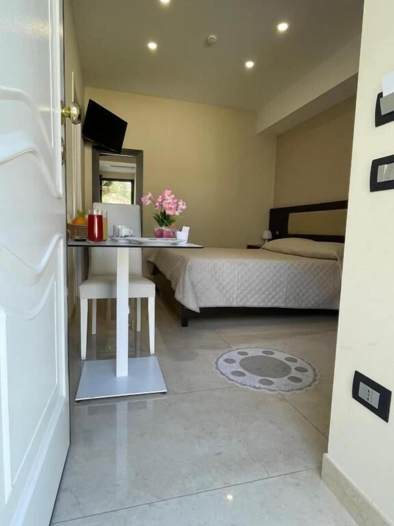 Grand Hotel Royal - Oda