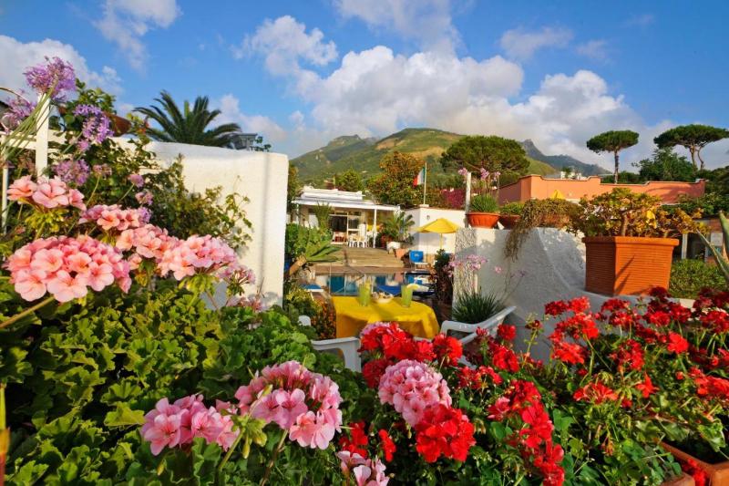 Hotel Villa Mena - Genel