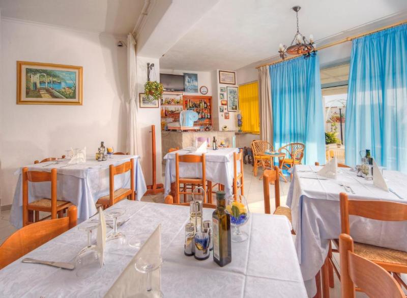 Hotel Villa Mena - Restoran