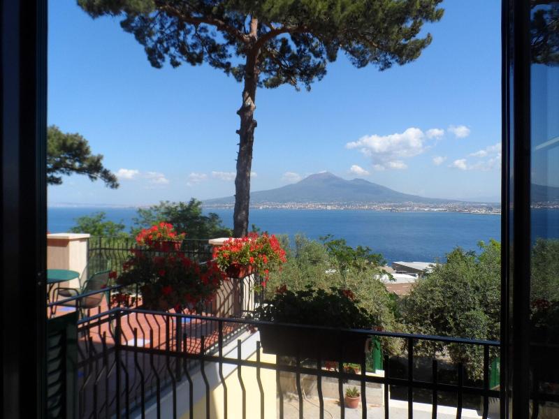 Ancelle Sorrento - Oda