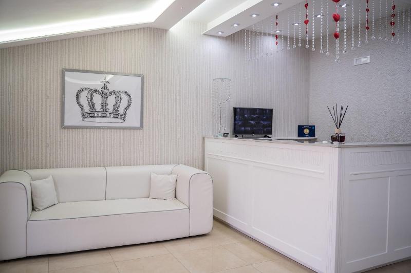 Hotel & RESORT BEE QUEEN - Lobi