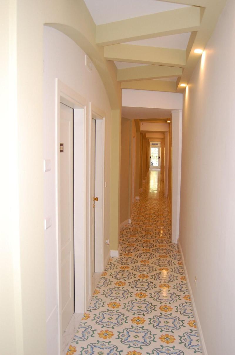 Hotel Zeus Pompei - Lobi