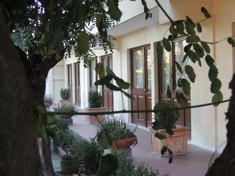 Hotel Zeus Pompei - Genel