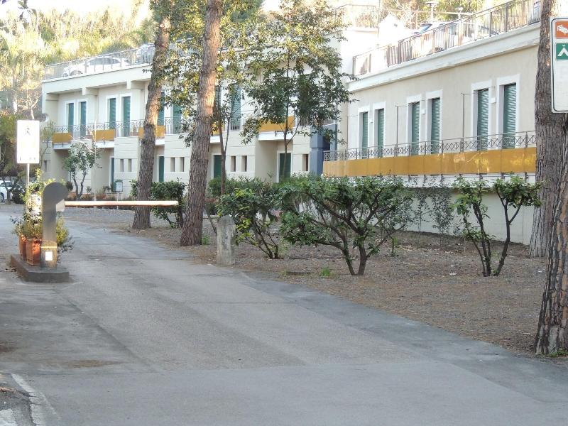 Hotel Zeus Pompei - Genel