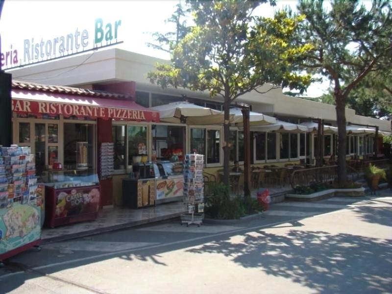 Hotel Zeus Pompei - Genel