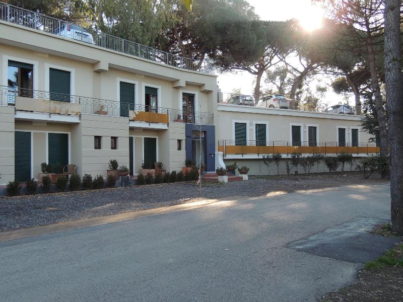 Hotel Zeus Pompei - Genel