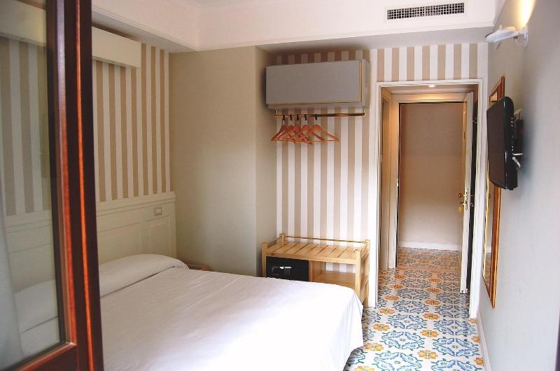 Hotel Zeus Pompei - Oda