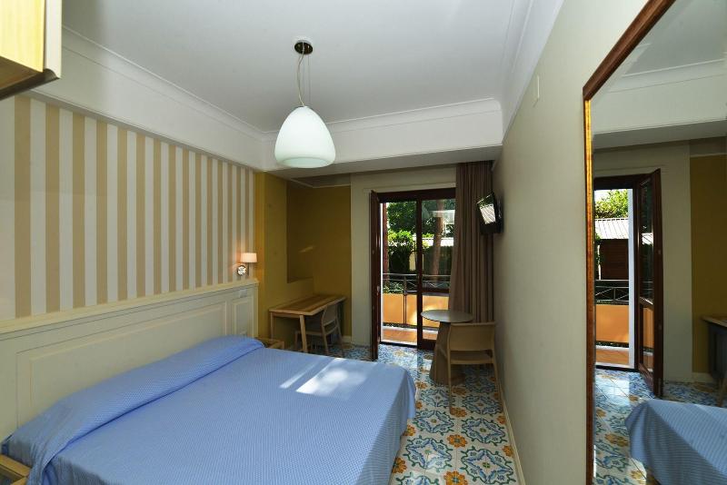 Hotel Zeus Pompei - Oda