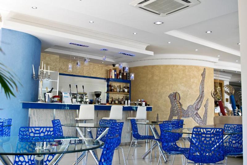 Hotel The Queen - Bar